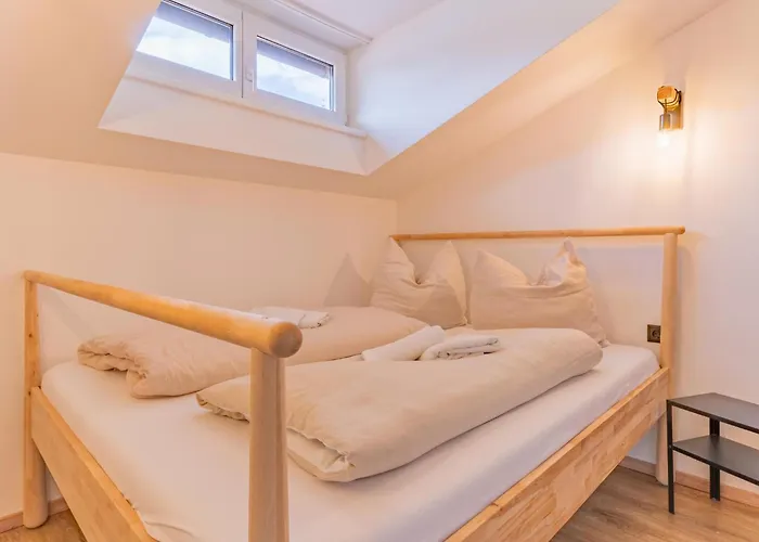 Tirola Stadl Vroni *