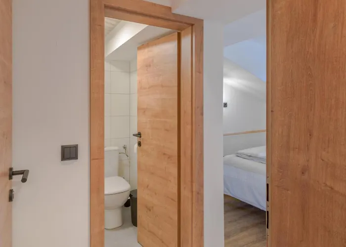 Tirola Stadl Vroni *